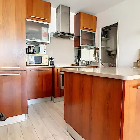 Apartment Bel F3 A Carnon Avec Piscine, Parking, Clim Et Wifi - Fr-1-715-8